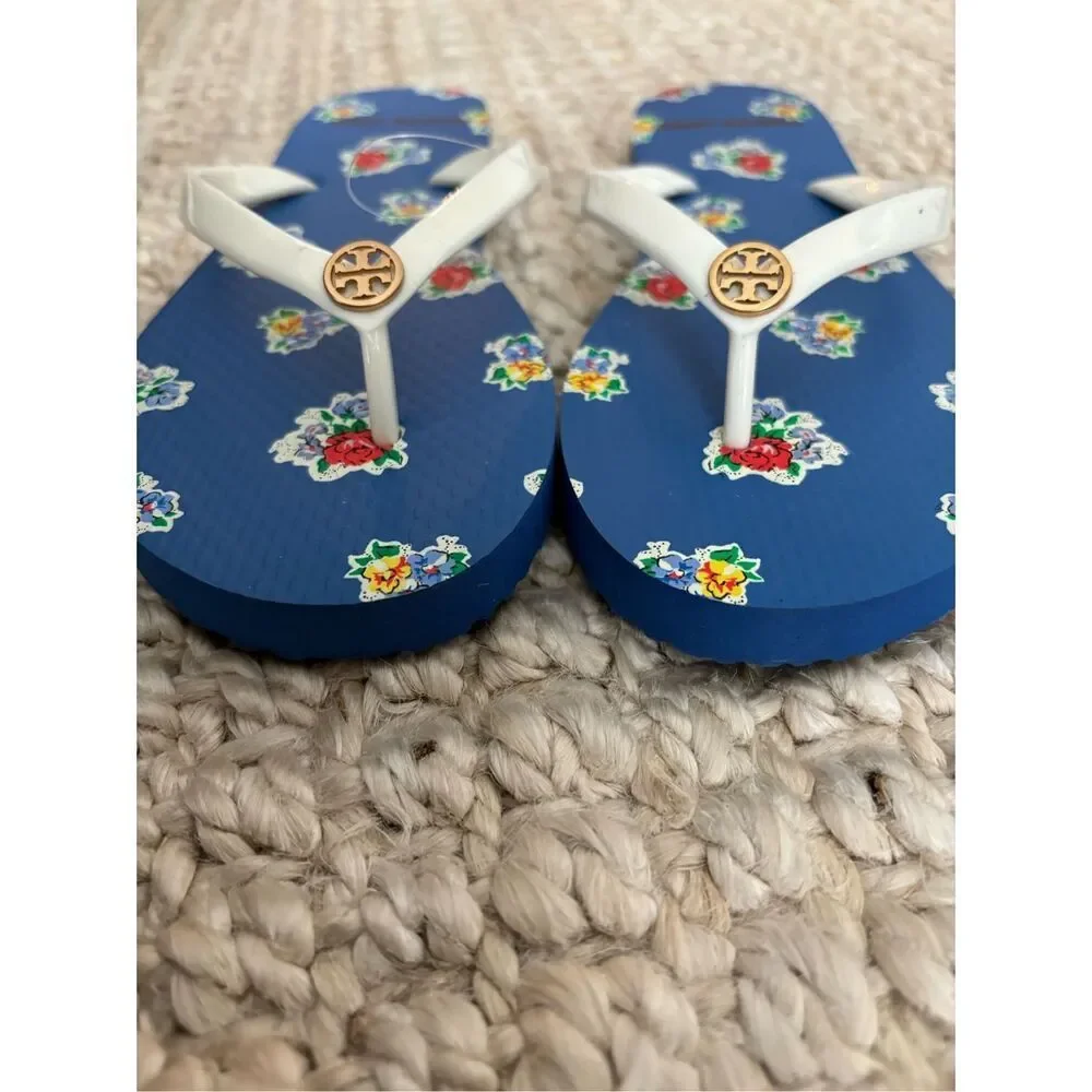 NWT Tory Burch Minnnie flip flop, $98